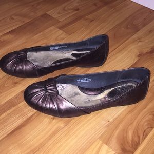 BORN Copper color flats